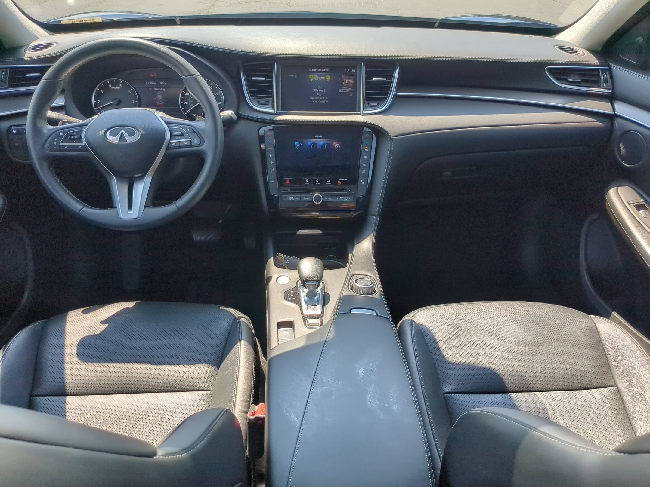 2022 INFINITI QX50 LUXE