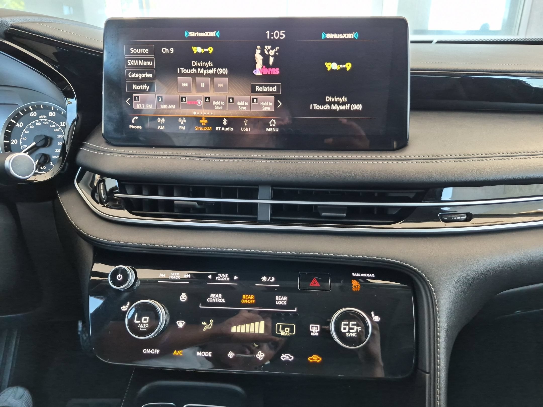2022 INFINITI QX60 PURE