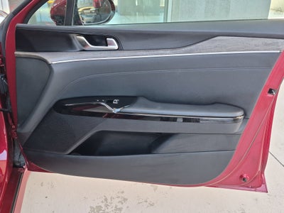 2022 Kia K5 EX