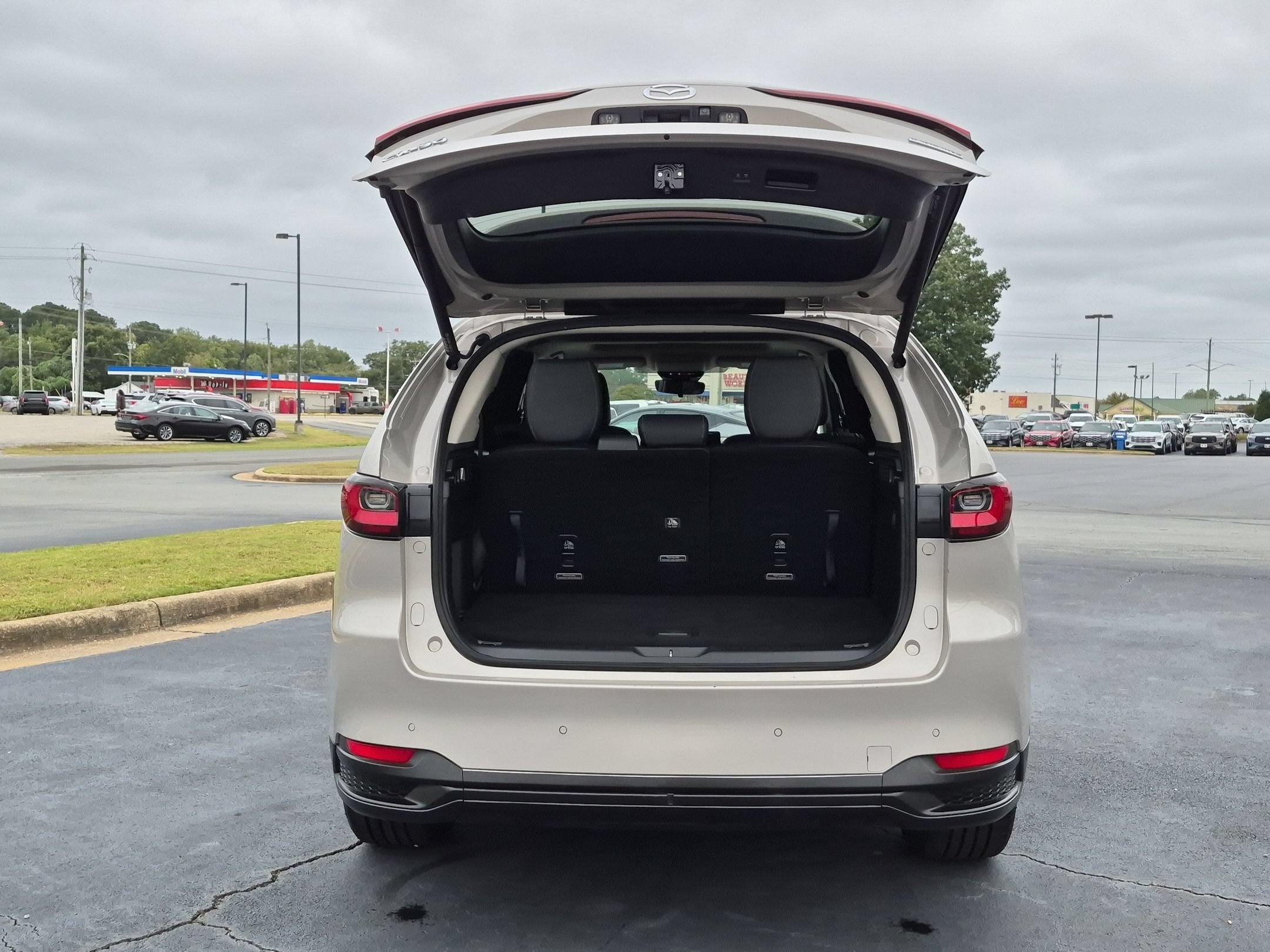 2025 Mazda Mazda CX-90 Preferred Package