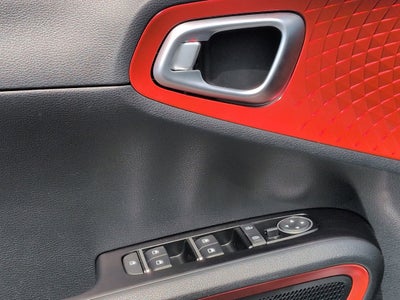 2025 Kia Soul GT-Line