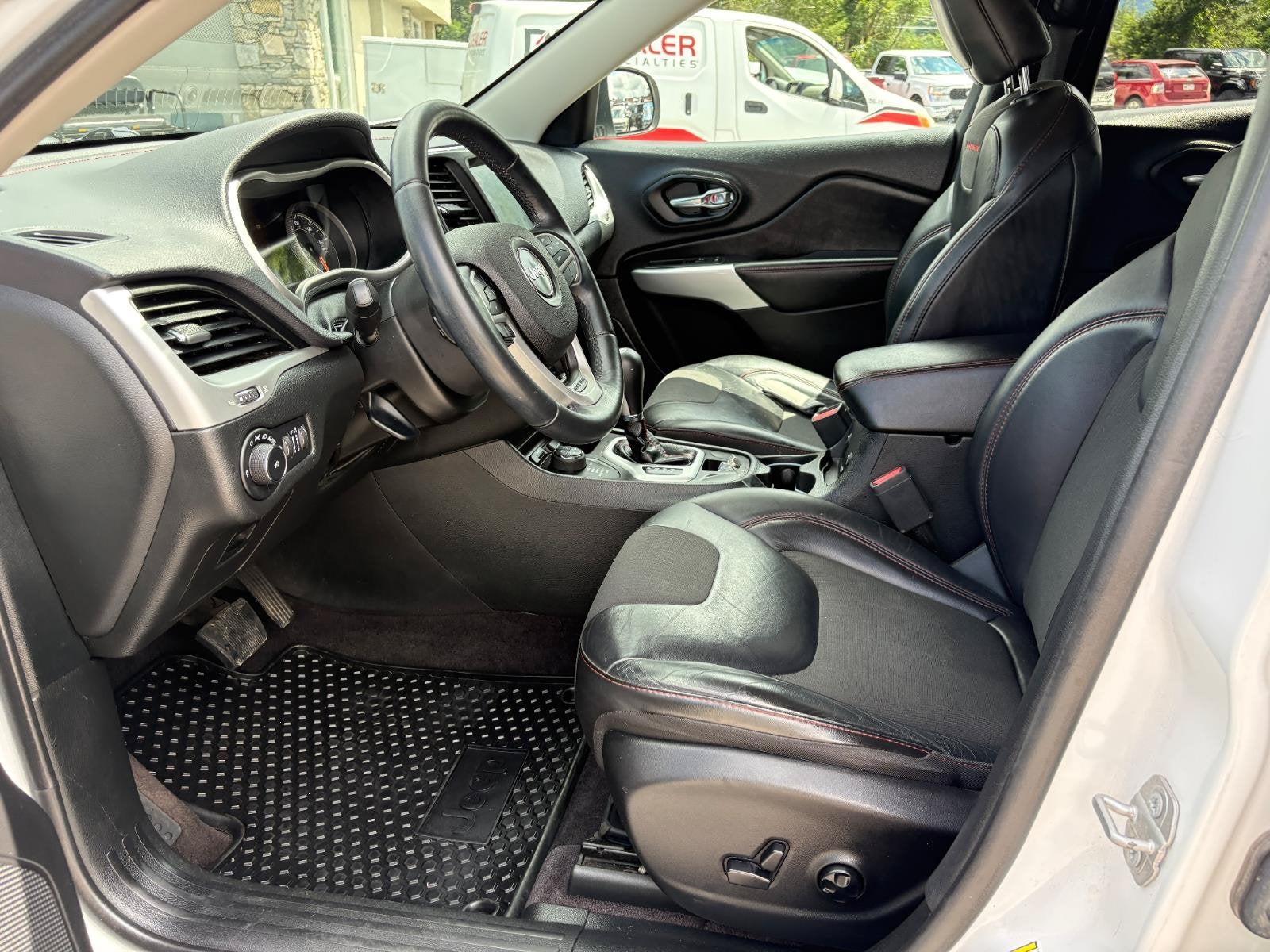 2018 Jeep Cherokee Trailhawk