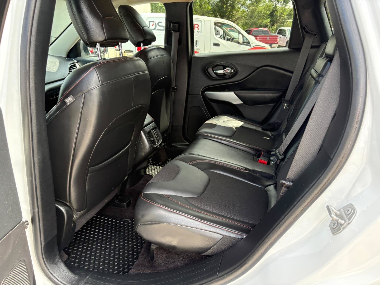 2018 Jeep Cherokee Trailhawk