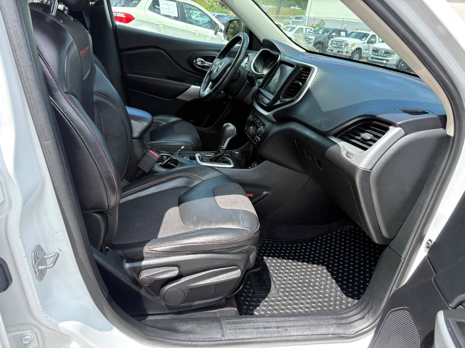 2018 Jeep Cherokee Trailhawk