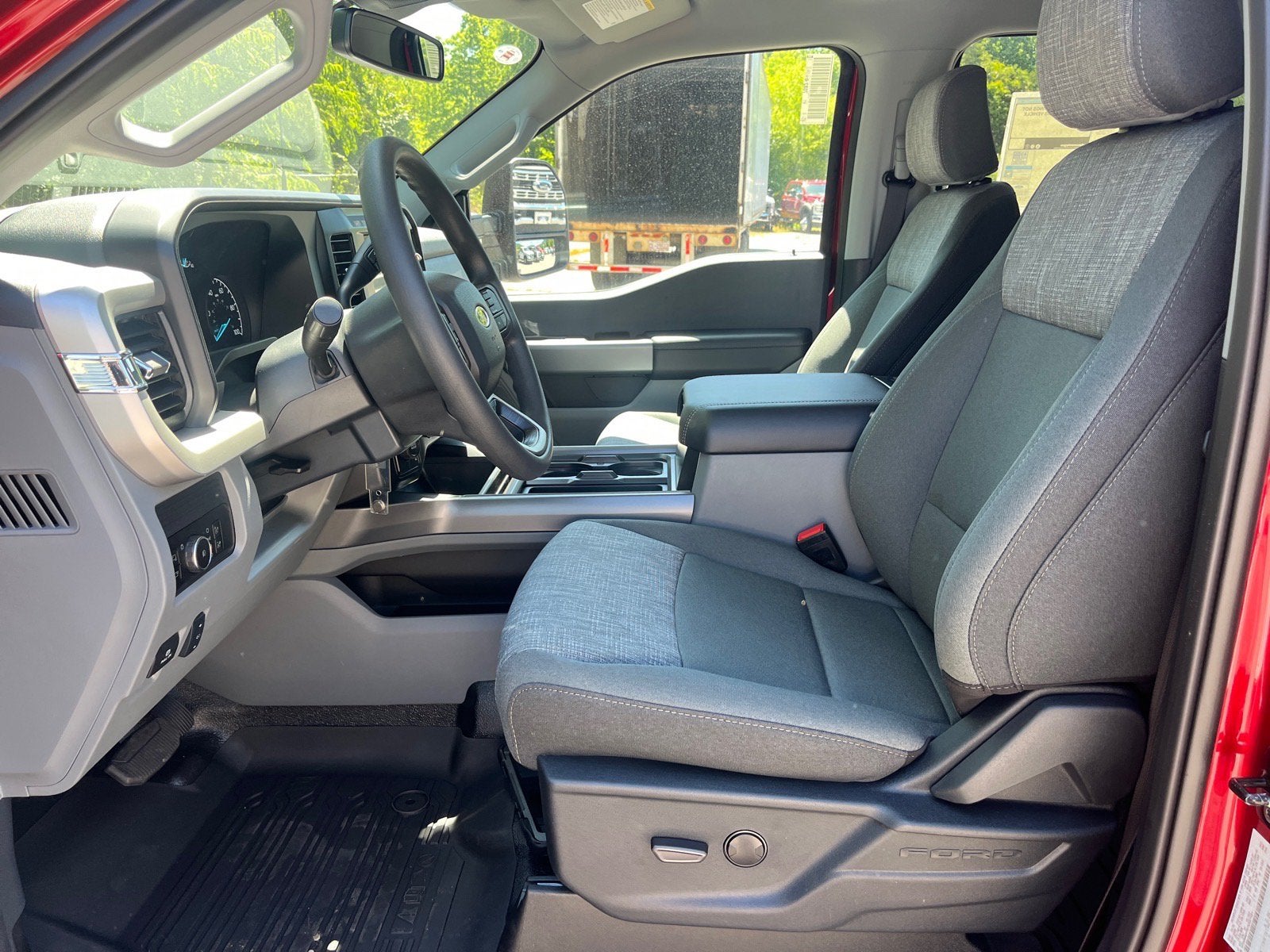 2026 Ford Super Duty F-450 DRW XLT DRW