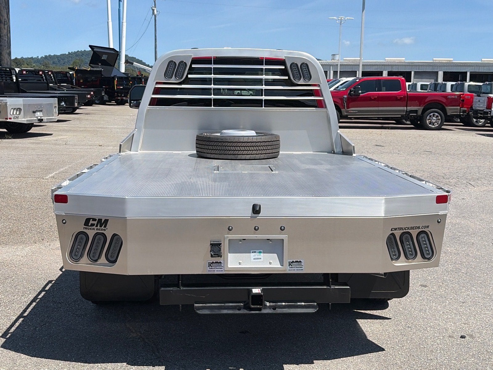 2026 Ford Super Duty F-450 DRW LARIAT