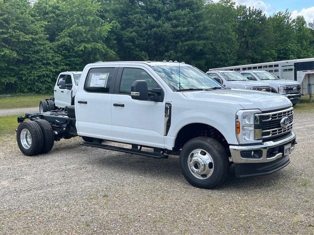 2025 Ford Super Duty F-350 DRW XL DRW