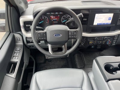 2025 Ford Super Duty F-350 SRW XL