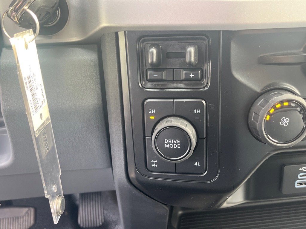 2026 Ford Super Duty F-350 SRW XL