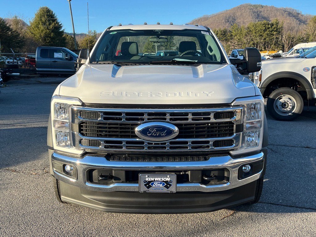 2026 Ford Super Duty F-550 DRW XL DRW