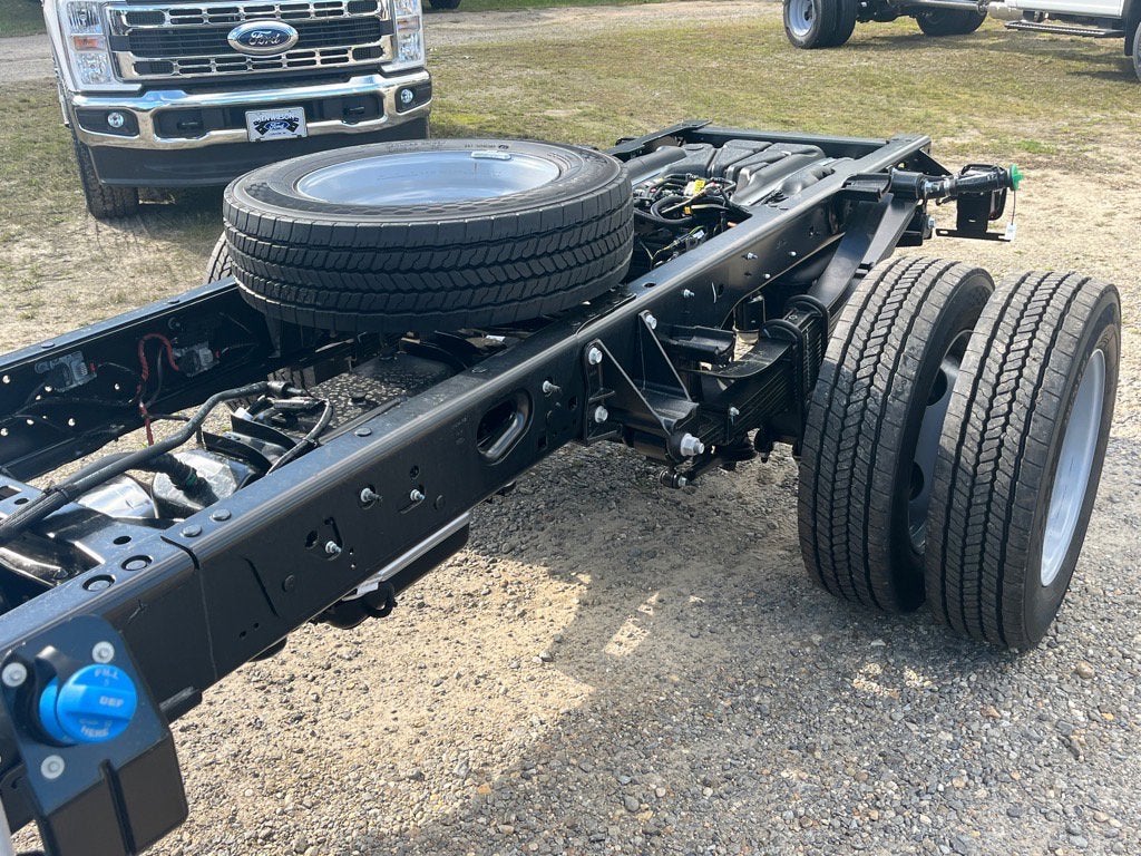 2026 Ford Super Duty F-550 DRW XL DRW