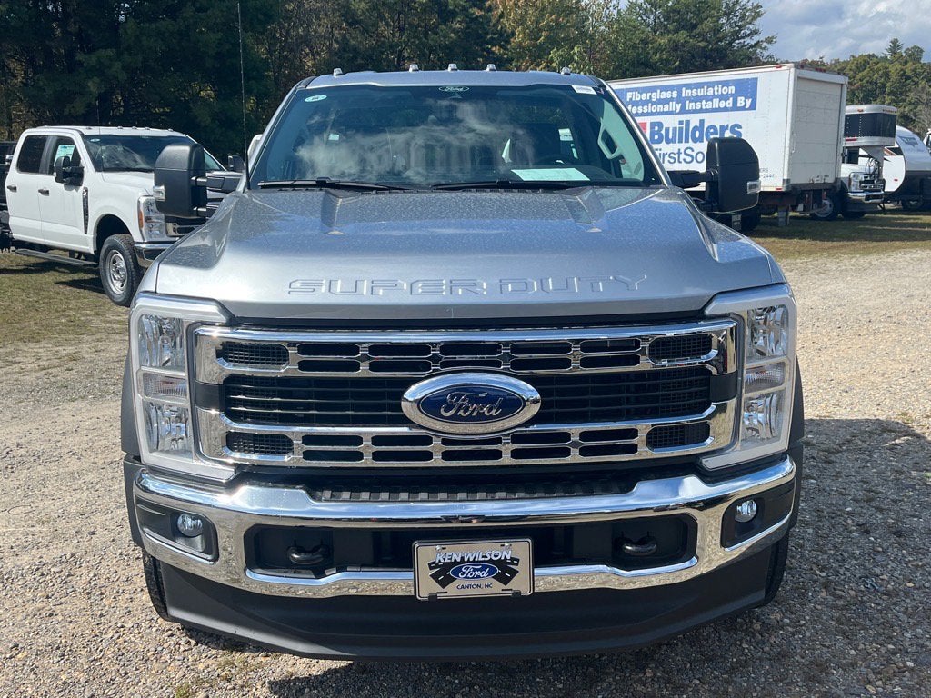 2026 Ford Super Duty F-550 DRW XL DRW