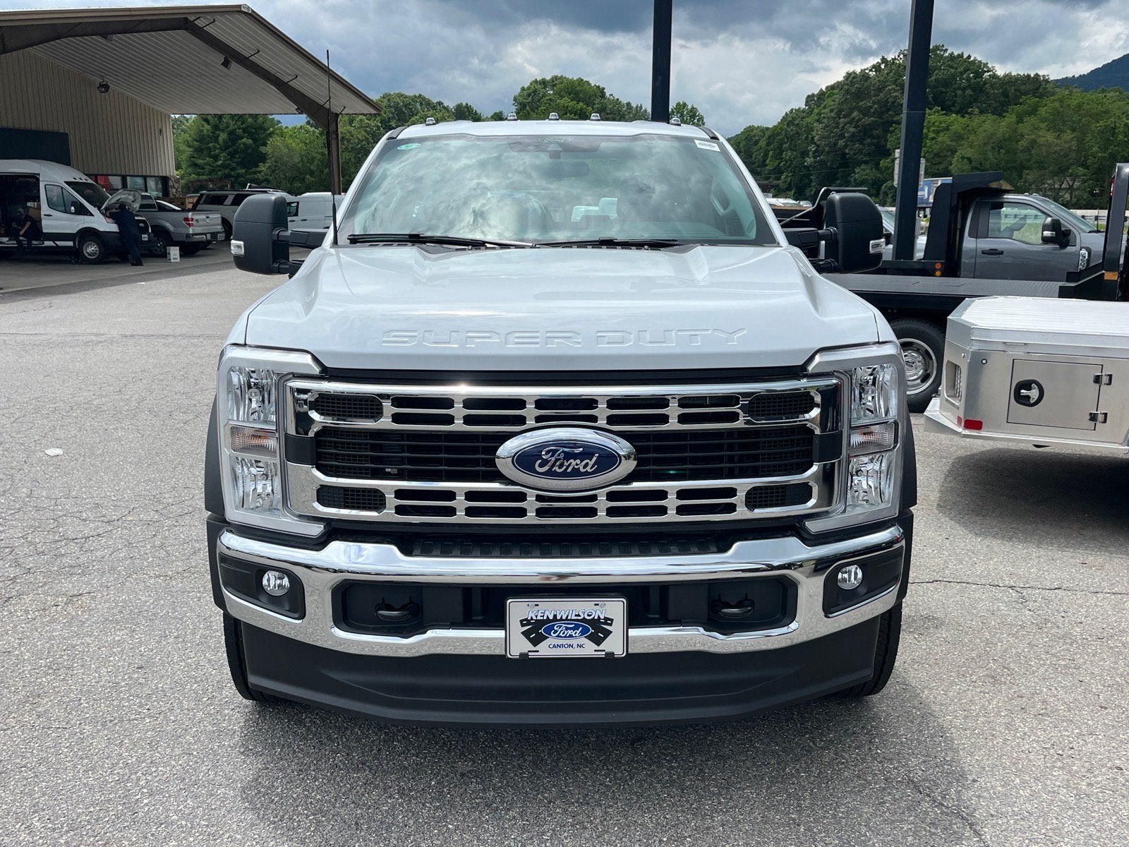 2026 Ford Super Duty F-550 DRW XL DRW