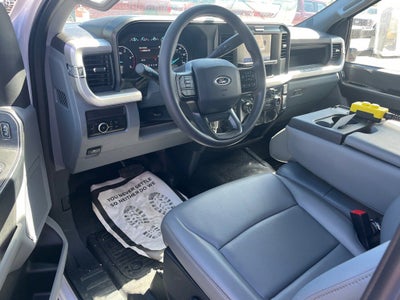 2025 Ford Super Duty F-550 DRW XL DRW