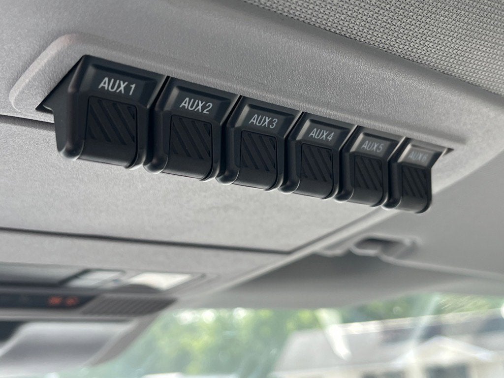 2025 Ford Super Duty F-600 DRW XL