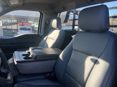 2025 Ford Super Duty F-600 DRW XL