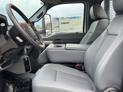 2025 Ford F-650SD Base