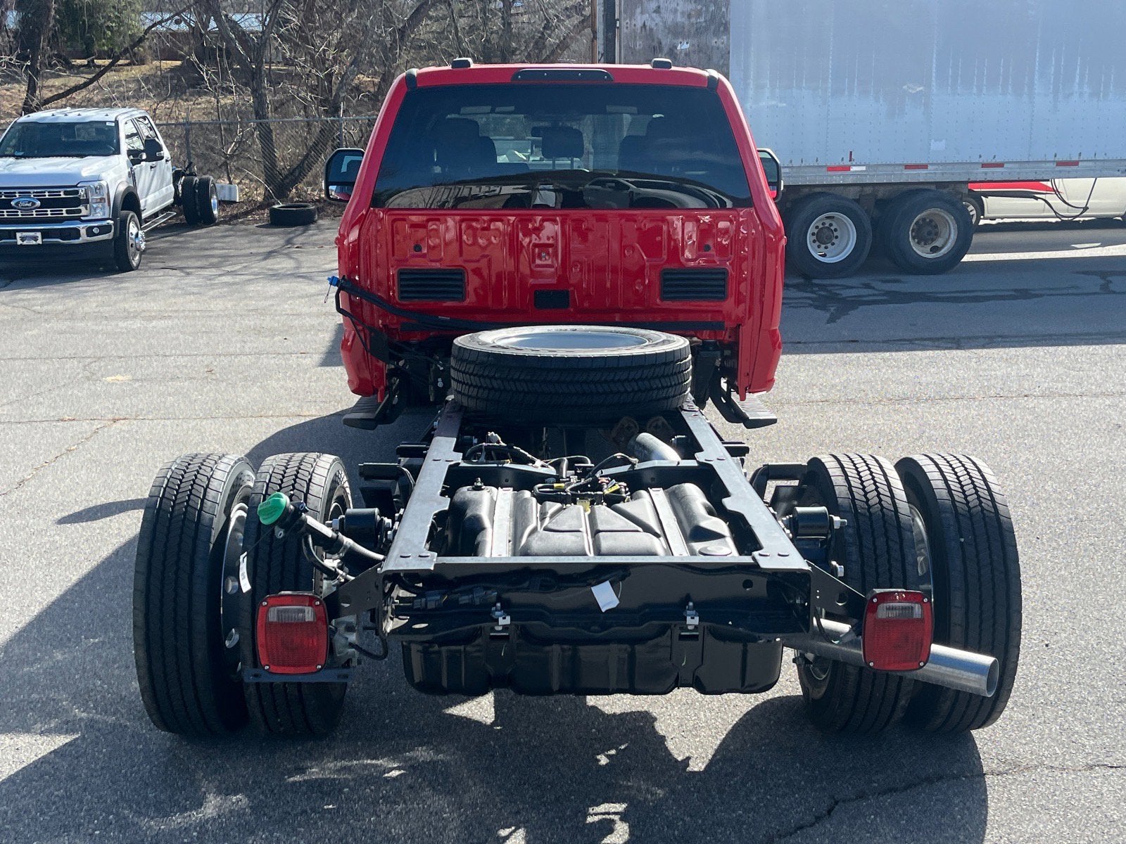 2026 Ford Super Duty F-550 DRW Lariat DRW