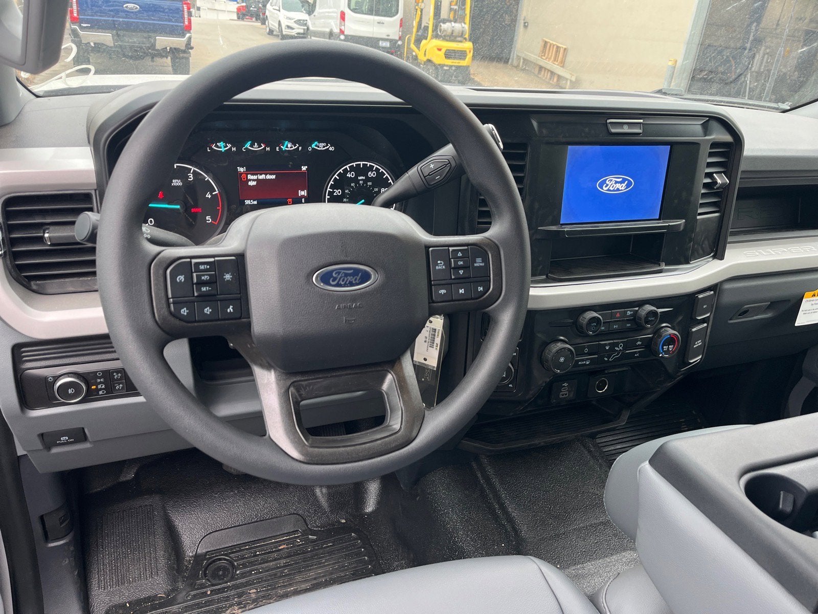 2026 Ford Super Duty F-550 DRW XL