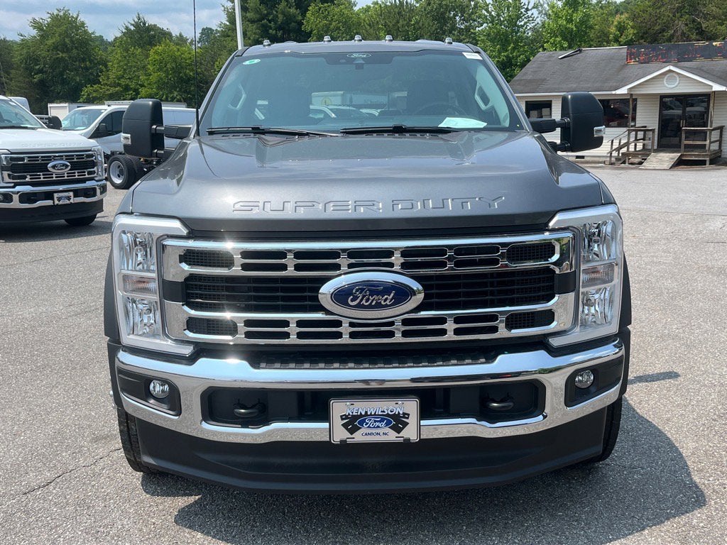 2025 Ford Super Duty F-450 DRW XLT DRW