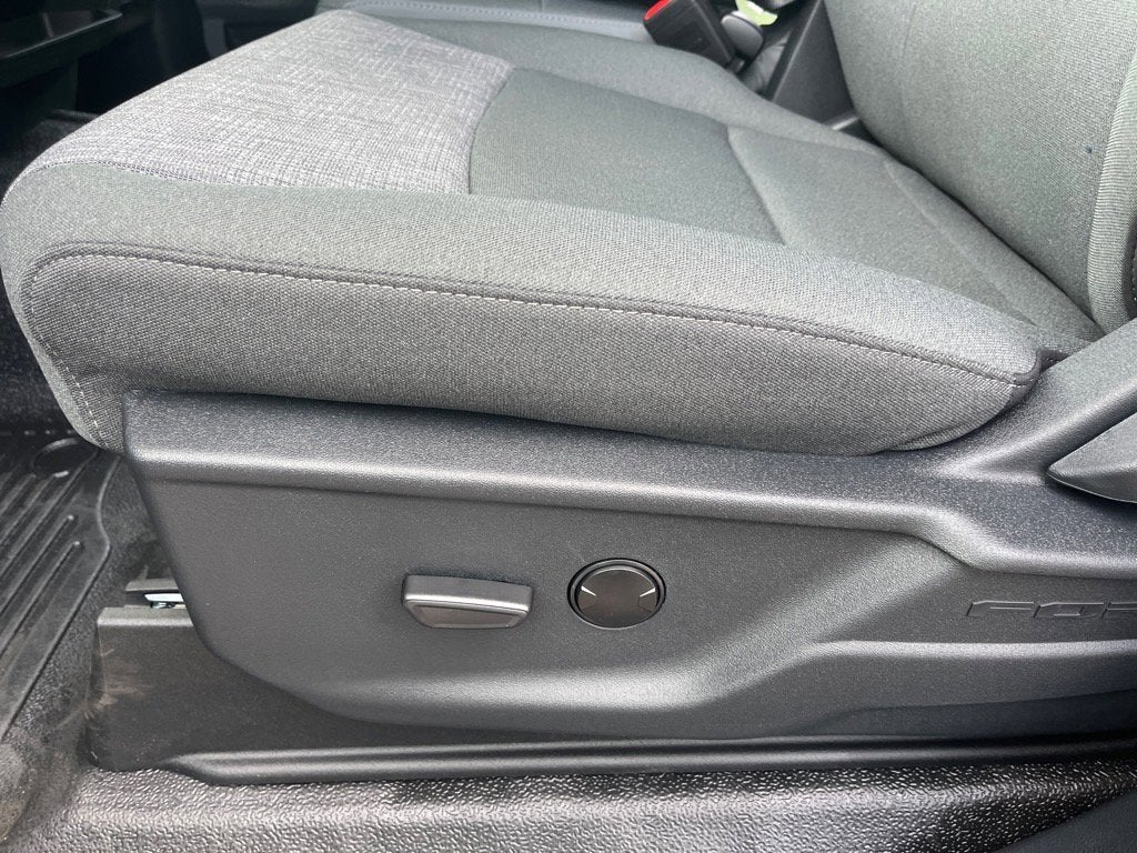 2025 Ford Super Duty F-450 DRW XLT DRW