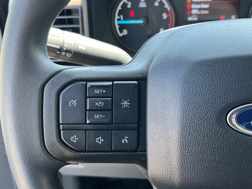 2025 Ford Super Duty F-550 DRW XL