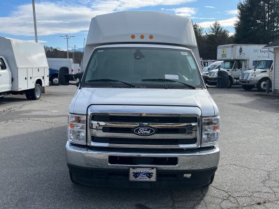 2026 Ford E-Series Cutaway Base Cutaway