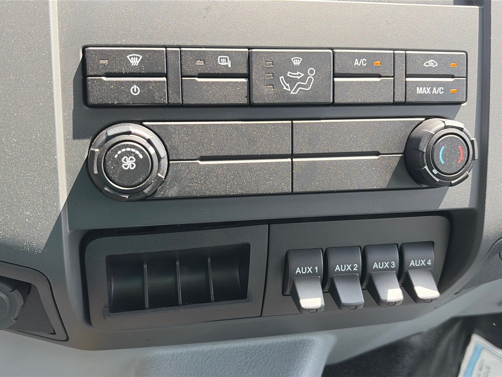 2026 Ford F-750SD Base