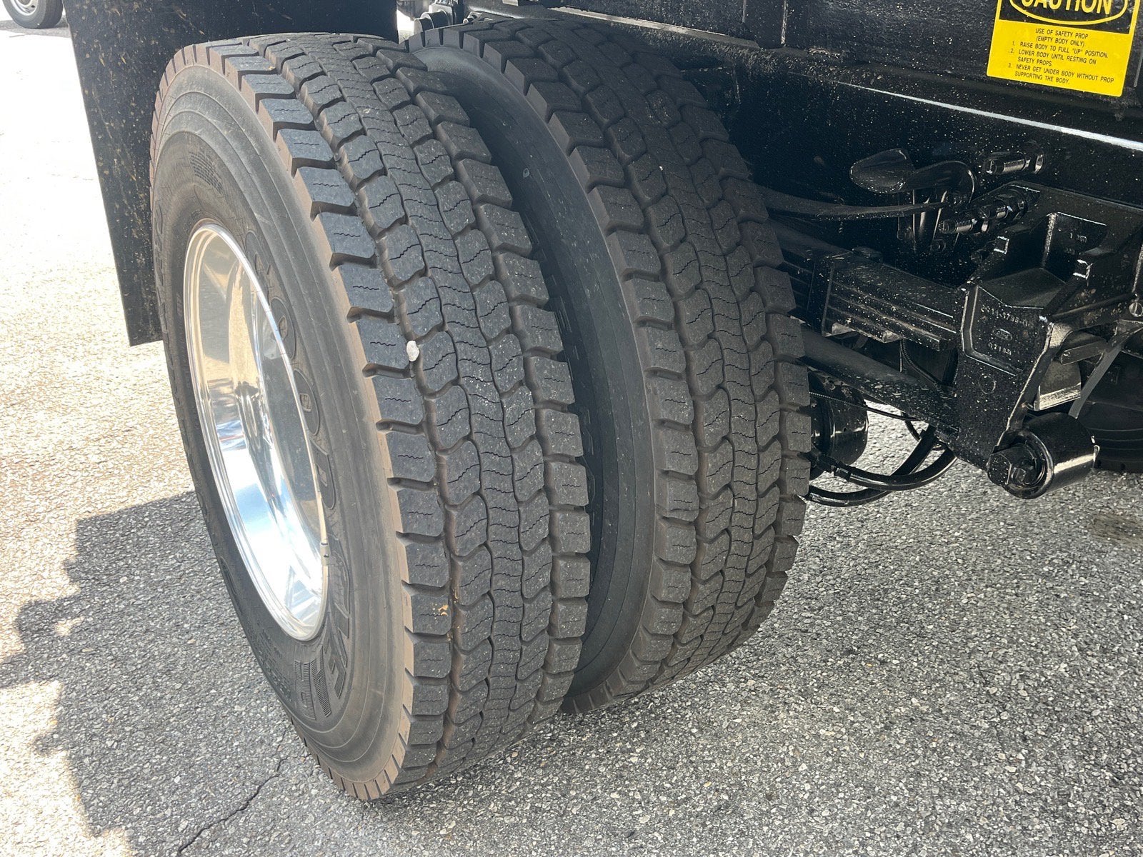 2026 Ford F-750SD Base
