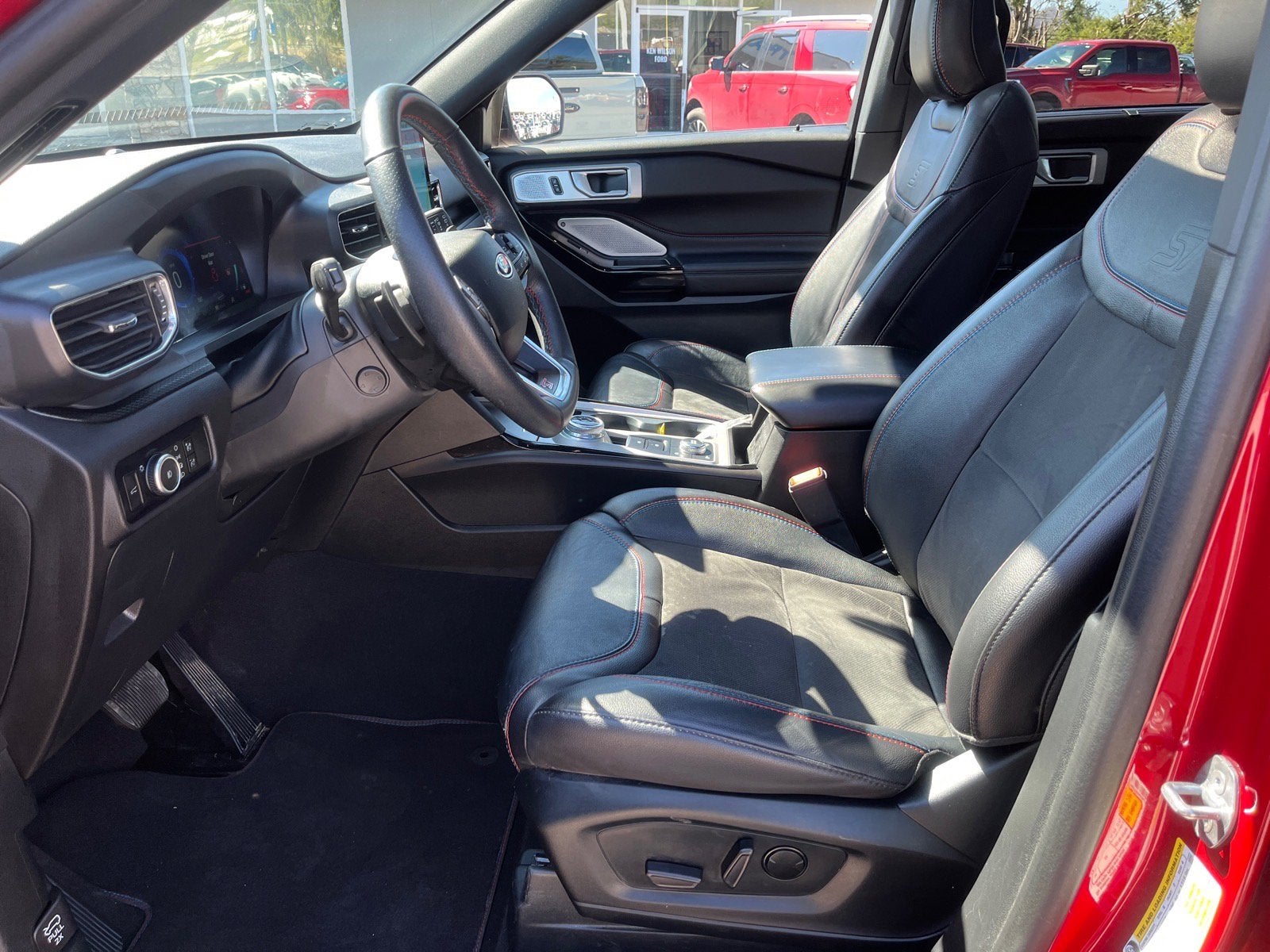 2023 Ford Explorer ST