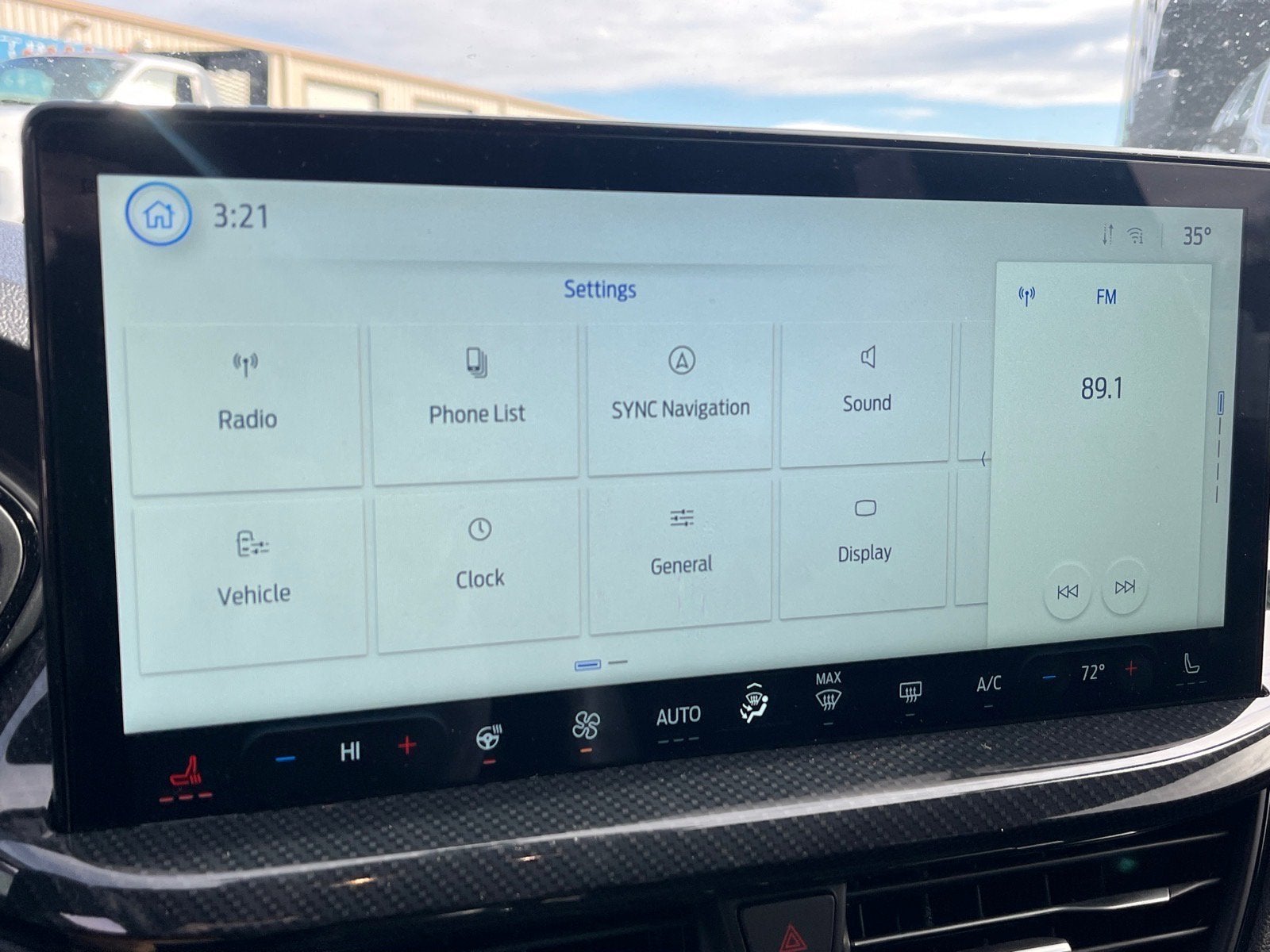 2025 Ford Escape ST-Line Elite