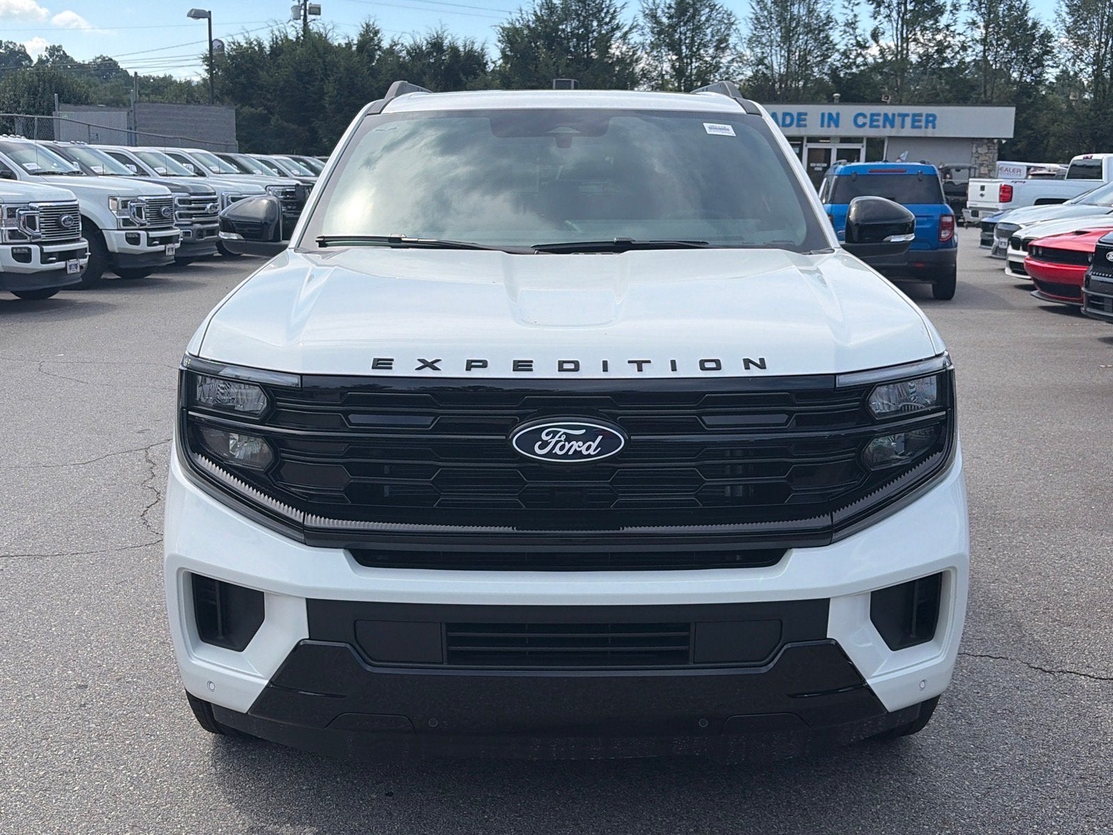2027 Ford Expedition Max Platinum