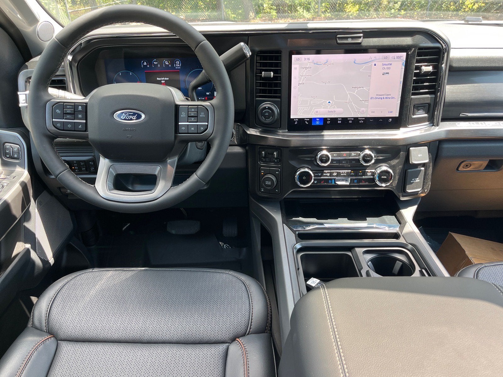 2026 Ford Super Duty F-250 SRW LARIAT