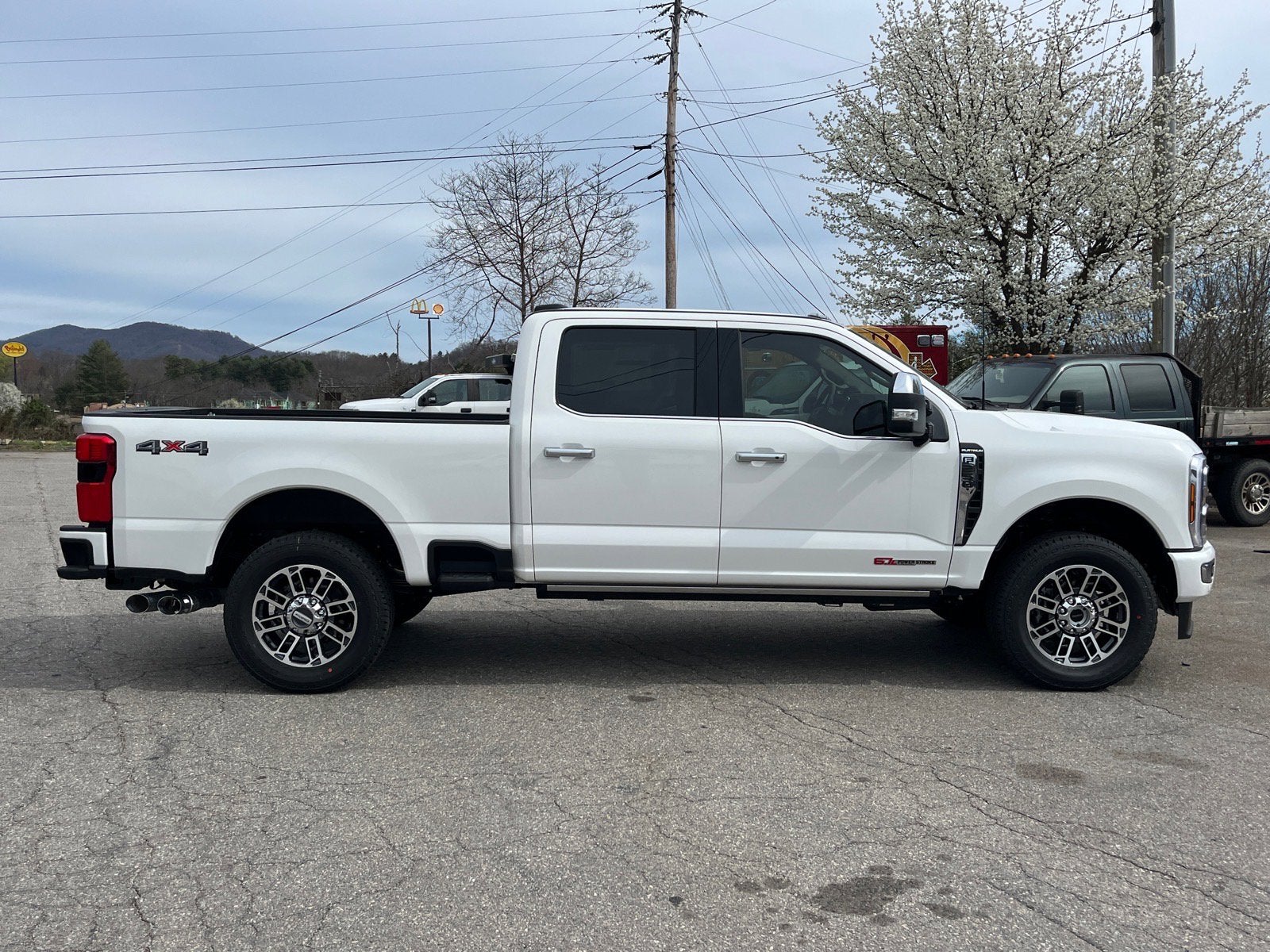 2026 Ford Super Duty F-250 SRW Platinum