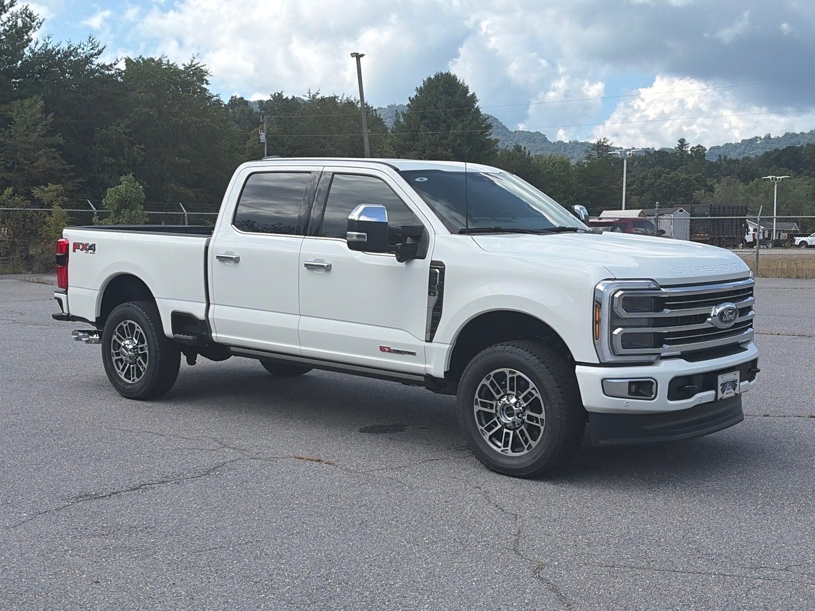 2026 Ford Super Duty F-350 SRW Platinum