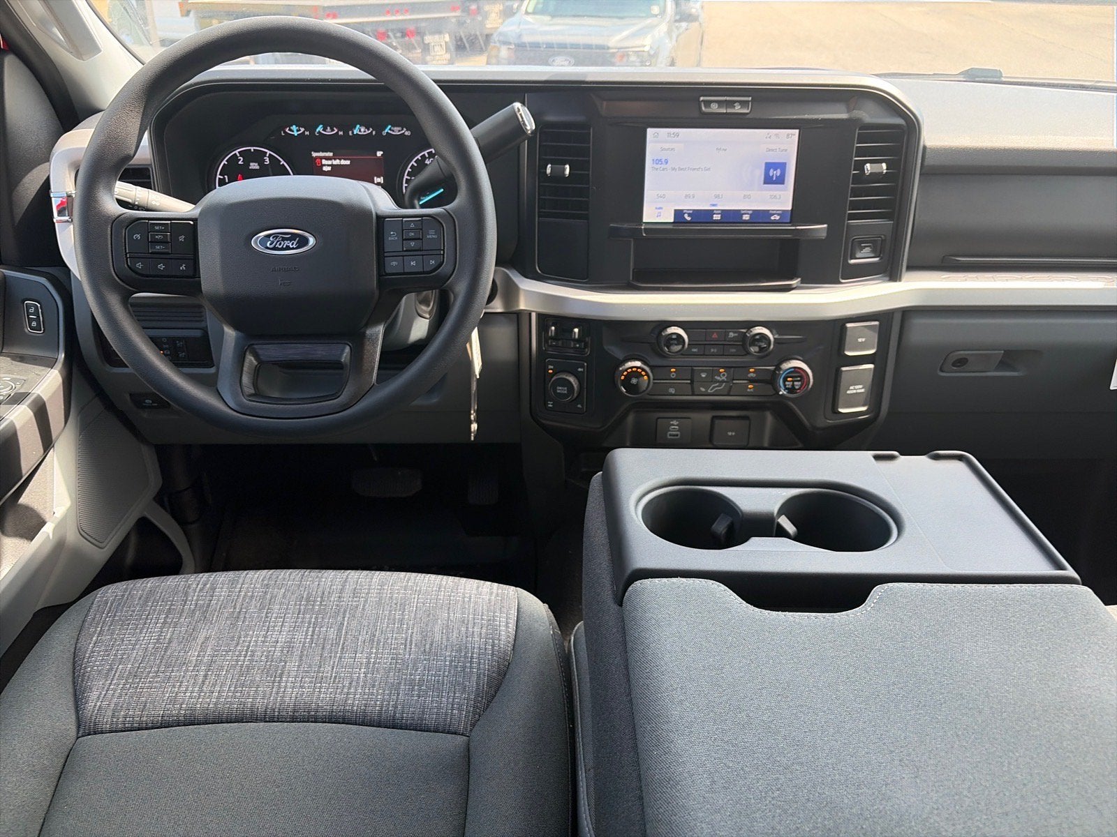 2026 Ford Super Duty F-350 SRW XLT