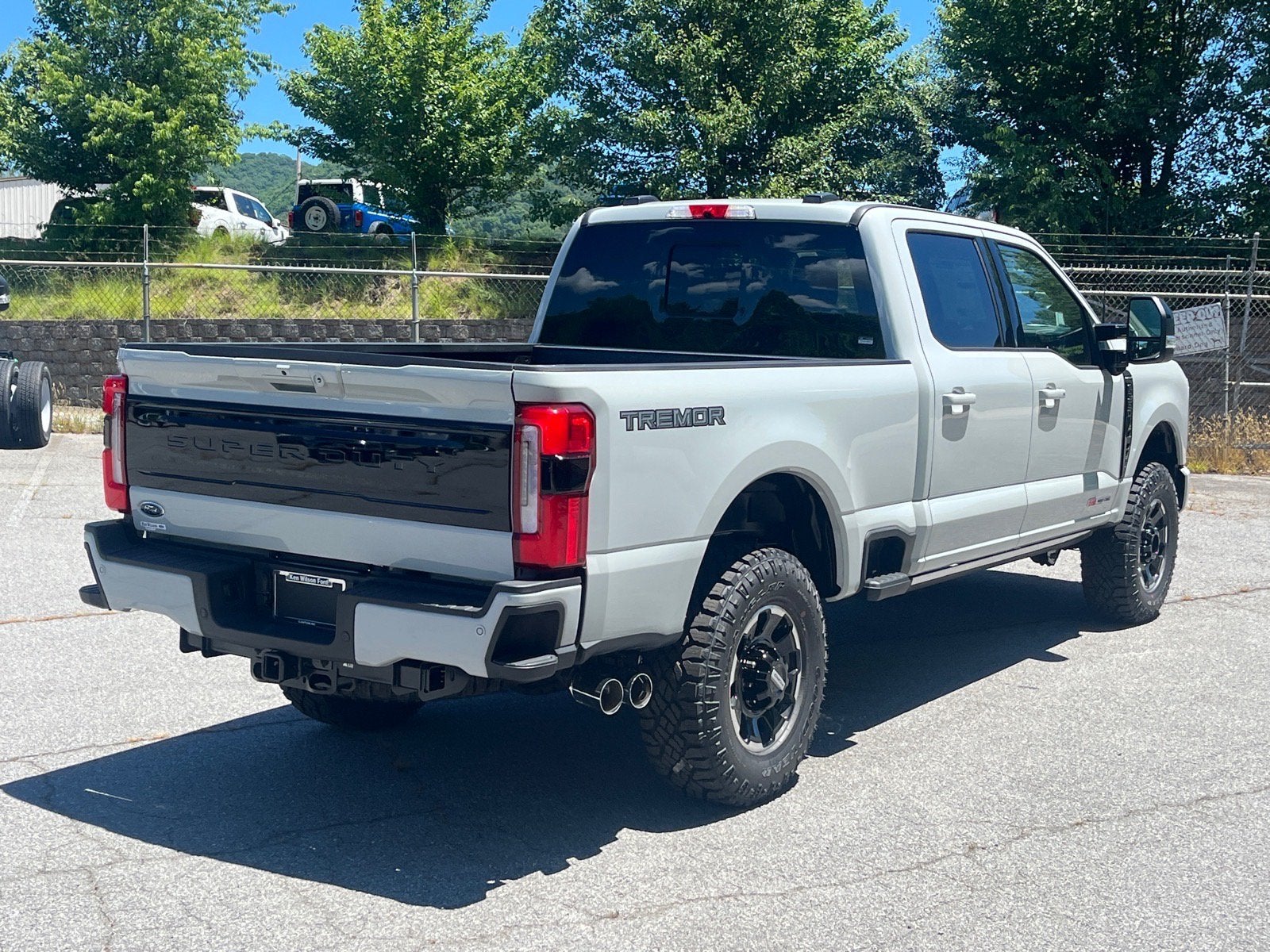 2026 Ford Super Duty F-350 SRW Platinum