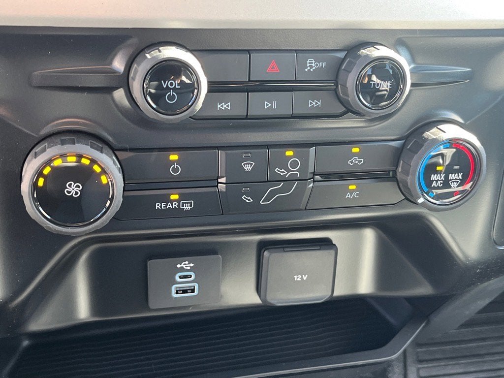 2026 Ford Super Duty F-350 SRW XL