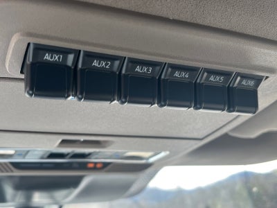 2026 Ford Super Duty F-350 DRW Platinum