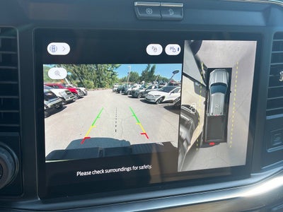 2025 Ford Super Duty F-350 DRW Lariat DRW