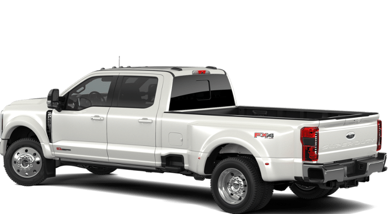 2026 Ford Super Duty F-450 DRW Lariat DRW