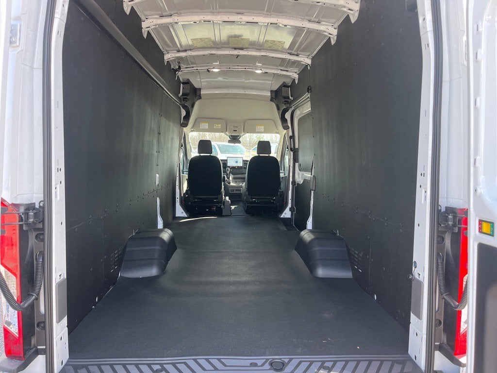 2026 Ford Transit Cargo Van 350 HD