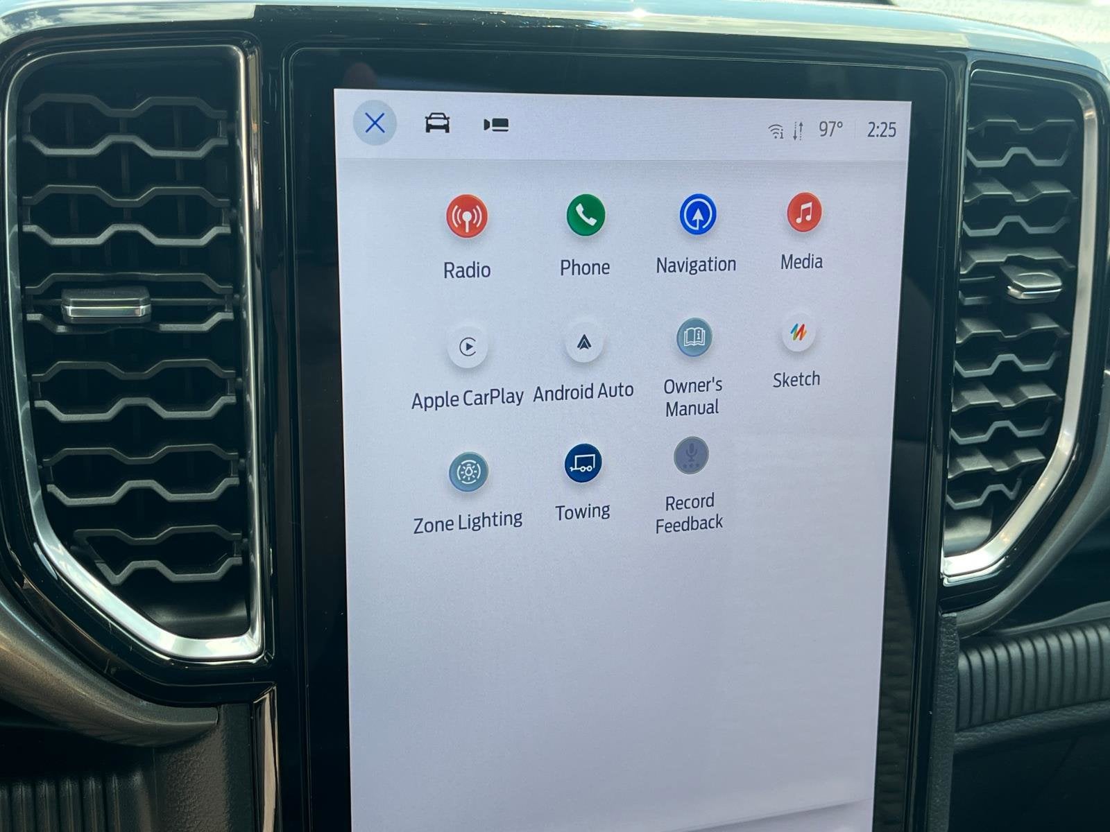 2025 Ford Ranger XLT