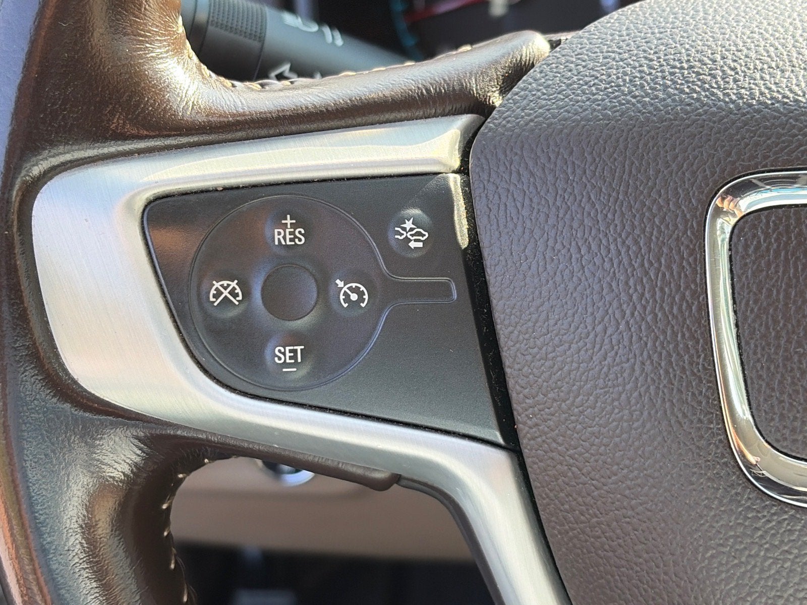 2018 GMC Canyon 4WD SLT