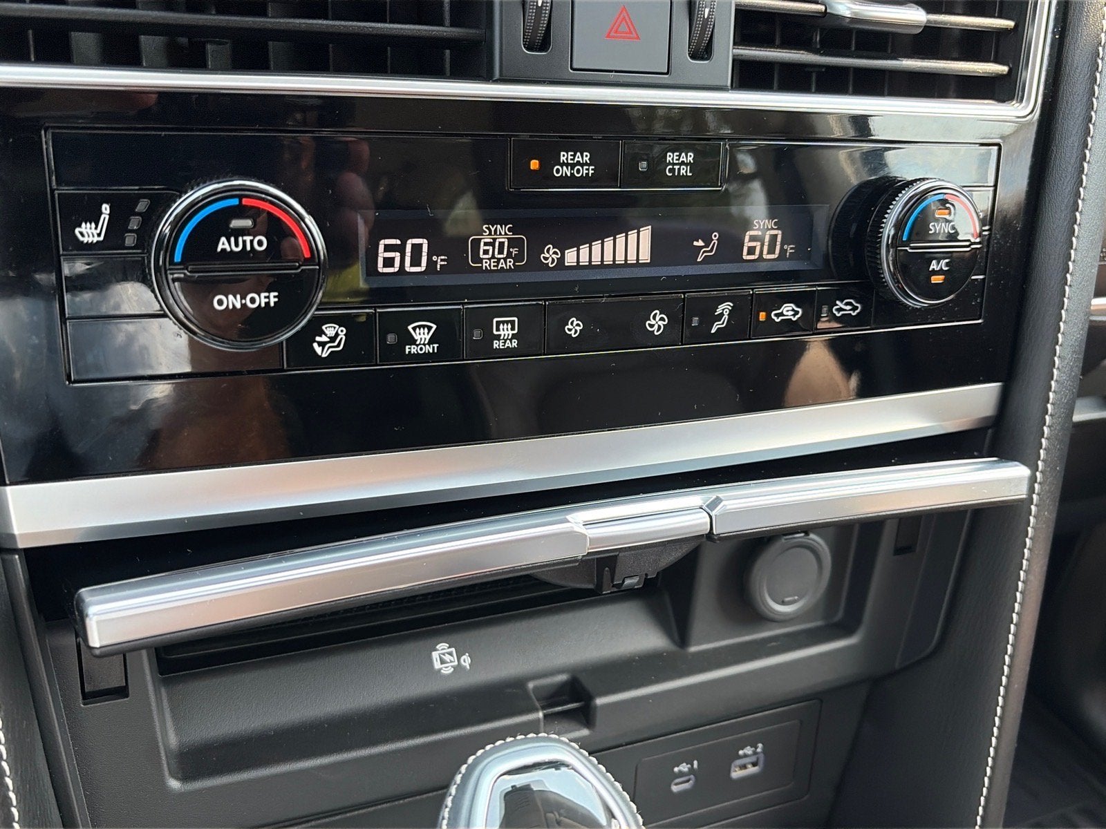 2024 INFINITI QX80 PREMIUM SELECT
